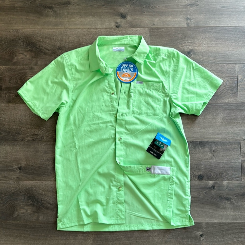 Columbia Men’s Short Sleeve Button Down Shirt - Neon Green